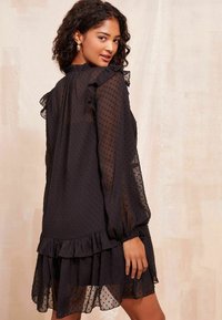 Friends Like These LONG SLEEVE DOBBY MINI WITH TIE NECK - Rochie de zi - black