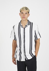 Brave Soul - RHONE - Overhemd - optic white/jet black Miniatuurafbeelding 1