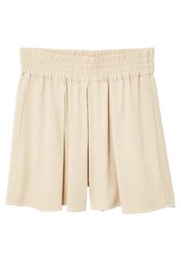 Short beige taille haute avec une ceinture élastique et des plis devant, fabriqué en tissu léger et doux, adapté pour une tenue décontractée.
