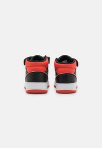 Champion RD18 2.0 MID B GS UNISEX - Basketballsko - new black/white/red