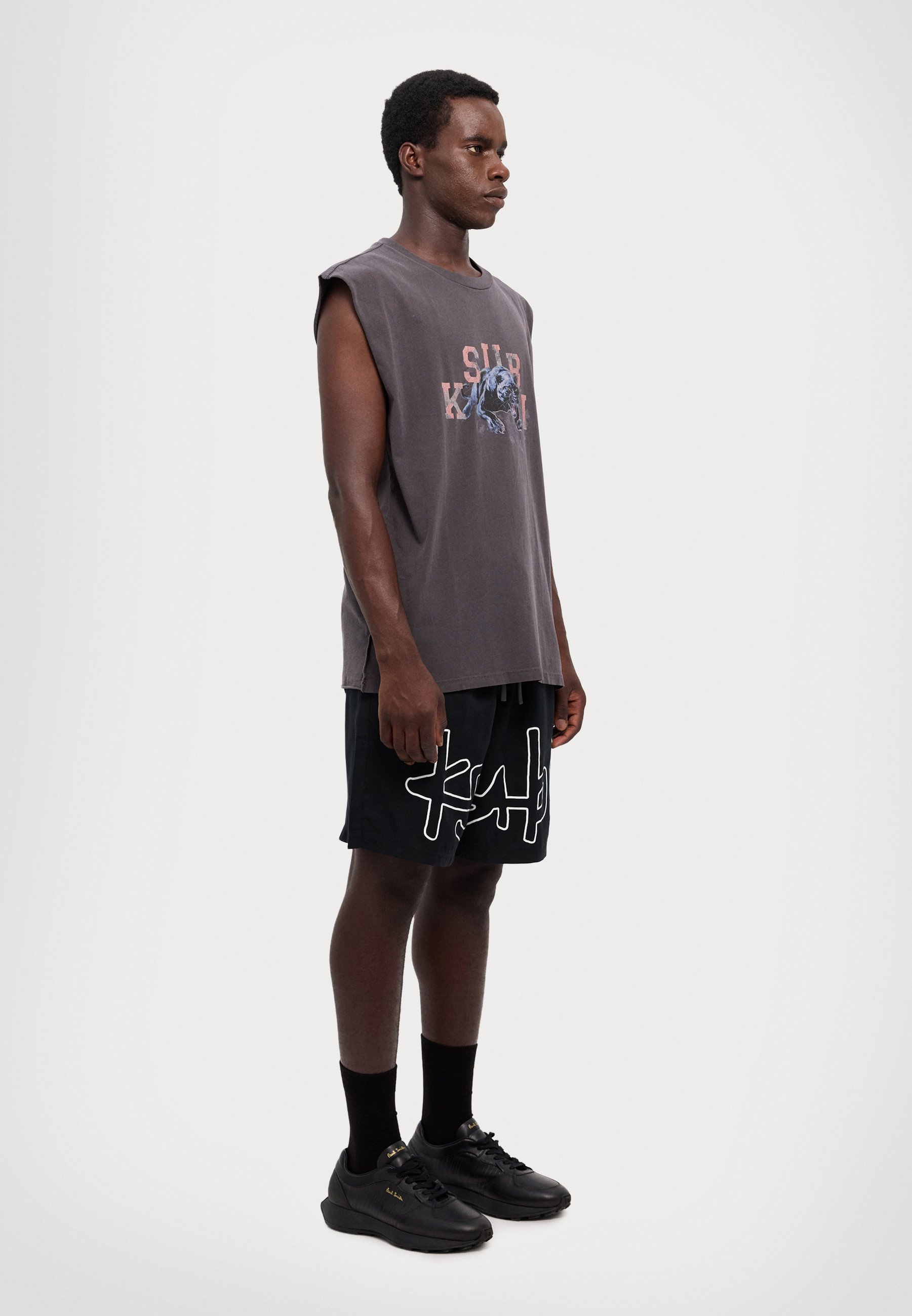 KSUBI kingdom slash crew ノースリーブ faded black 送料込み Buy KINGDOM SLASH CREW FADED BLACK | Ksubi ++