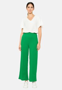 LolaLiza LOOSE-FITTING - Hlače - green apple