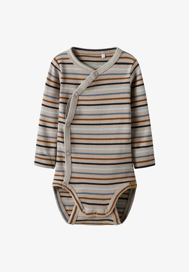 Pasiasty body z długim rękawem w beżowych, brązowych i niebieskich odcieniach. Posiada fason typu wrap z zapięciami na zatrzask z przodu oraz na otworach na nogi.