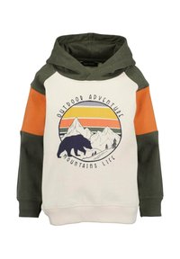 Mikina s kapucí v krémové barvě, s zelenými a oranžovými akcenty, obsahující grafiku hory a medvěda s nápisem "Outdoor Adventure".