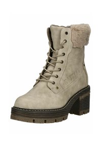 Beige Ankle Boots mit Kunstfellkragen, strukturiertem Wildledermaterial, runder Zehenform, Schnürverschluss und klobigem Absatz mit geriffelter Sohle.