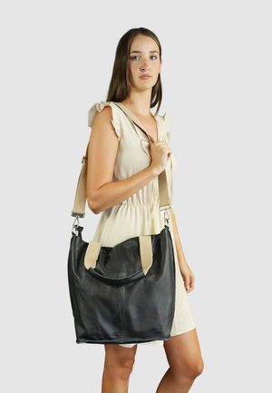 Harpa Shopping Bag - black