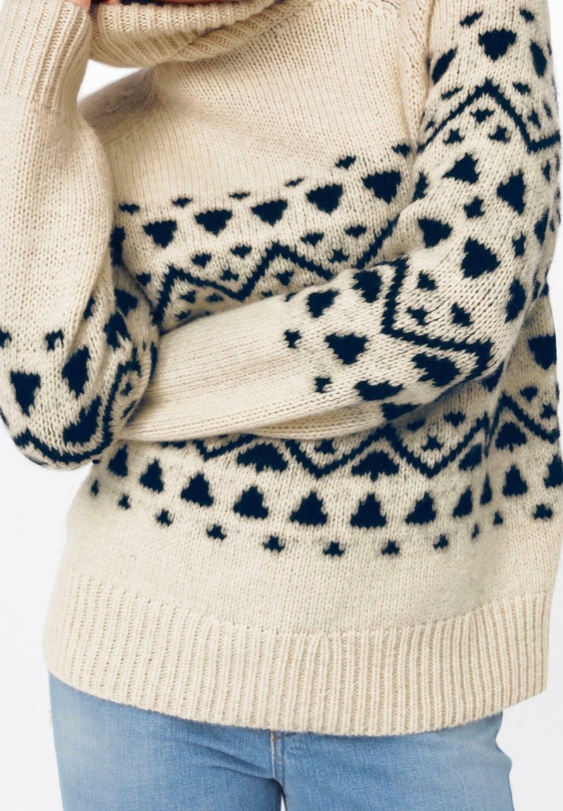 hessnatur Strickpullover - beige