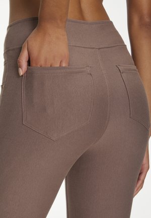 H.I.S, CAPRI - Shorts - taupe