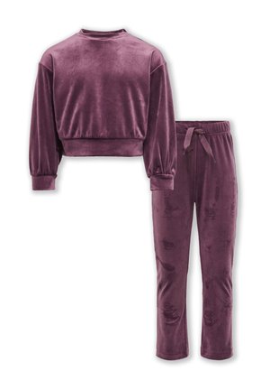 Ensemble de détente deux pièces en velours violet avec sweat court à manches longues et pantalon taille élastique avec cordon de serrage.
