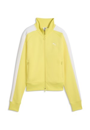 Gelbe Trainingsjacke mit Reißverschluss, weißen Streifen an den Ärmeln, gerippten Bündchen und Saum sowie zwei vorderen Reißverschlusstaschen, mit einem Puma-Logo auf der Brust.
