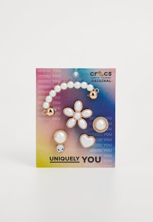 Crocs JIBBITZ DAINTY PEARL JEWELRY UNISEX 5 PACK - Otros accesorios - white