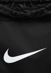 Thumbnail Image 3