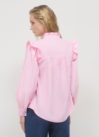 Calliope FRILL BOTTONE GIOIELLO - Hemdbluse - rosa chiaro