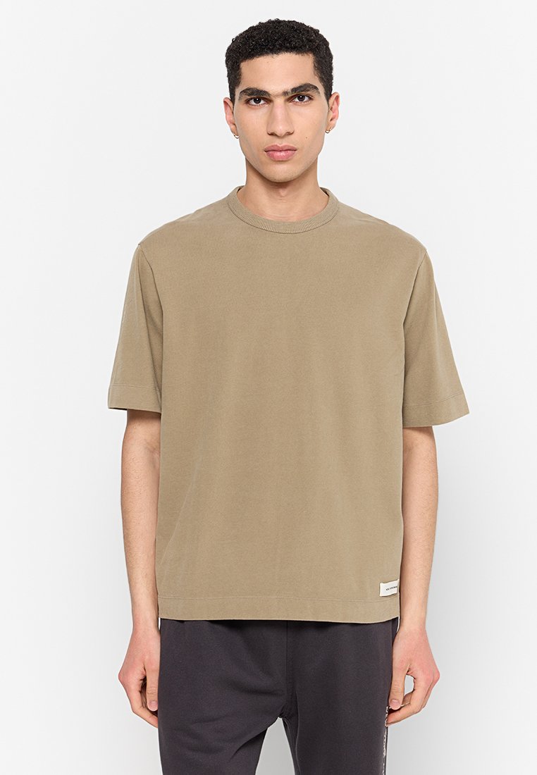 Abercrombie & Fitch T-shirt basic kaki Abercrombie & Fitch T-shirt basic kaki