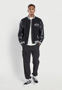 Redefined Rebel ARCHER - Giubbotto Bomber - black