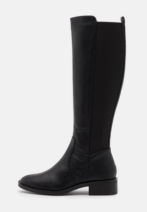 Boots - black