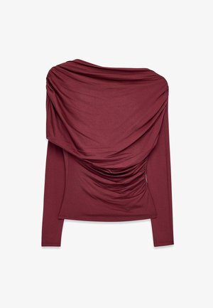 Garās piedurknes tops tumši bordo krāsā, ar savelktiem drapējumiem apkakles un sānu daļās, gluda tekstūra un pieguļošs dizains.