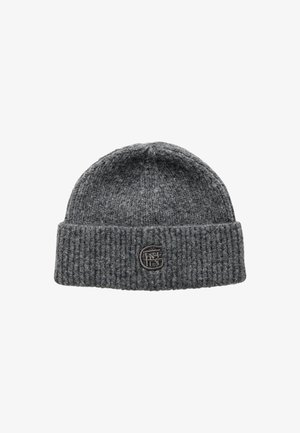 Berretto di maglia grigio con una texture a coste, caratterizzato da un risvolto e un piccolo logo ricamato sul davanti.