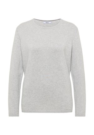 Pull gris clair à manches longues, à col rond, avec un motif de tricot texturé. Fabriqué en matériau doux, il présente un branding minimal sur le col.