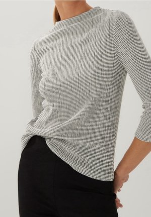 Long sleeved top - black