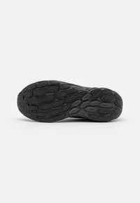 New Balance FRESH FOAM X 1080 V13 - Tenisice za cestovno trčanje - black