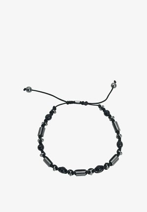 Verstellbares schwarzes Kordelarmband mit abwechselnden zylindrischen und runden Metallperlen sowie einem Zugverschluss mit zwei kleinen runden Perlen an den Enden.
