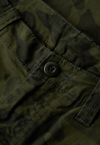 Superdry & Co CORE - Bojówki