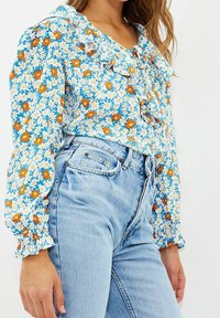 Trendyol Blouse - white