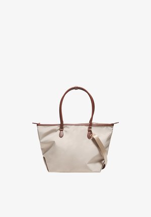 Beige Tragetasche mit braunen Ledergriffen und Besatz, mit Reißverschluss und verstellbarem beigen Schultergurt.