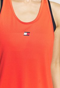 Tommy Hilfiger T-Shirt sport - orange