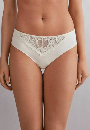 PRETTY FLOWERS SEAMLESS - Slip - elfenbein  powder white