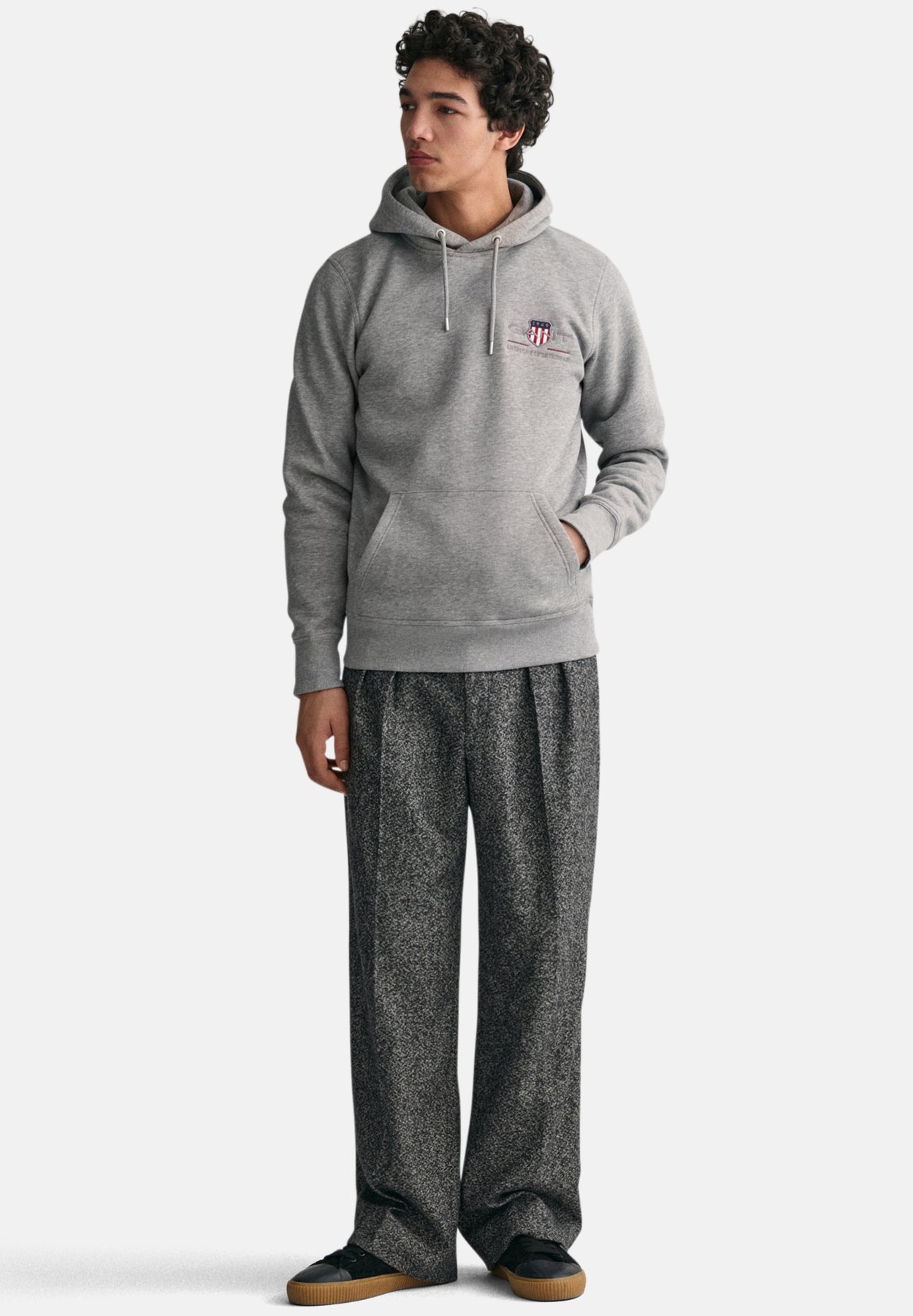 MEDIUM ARCHIVE SHIELD HOODIE