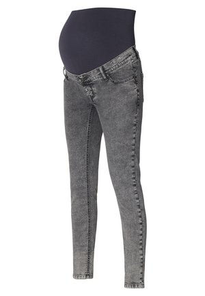 Jeans ciążowe w przetarciach szarego denimu. Posiadają elastyczny czarny pas dla komfortu. Zaprojektowane w slim fit z klaszycznym pięciopańczoszowym stylem.