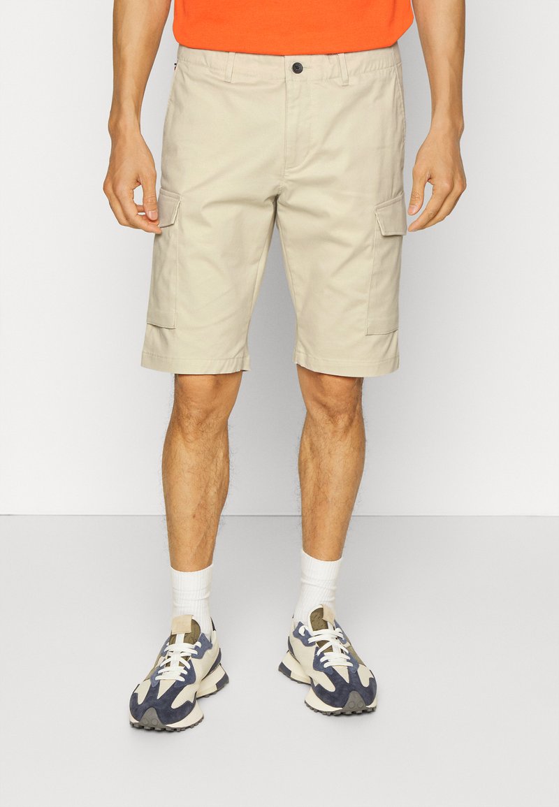 Tommy Hilfiger JOHN - Shorts - bleached stone