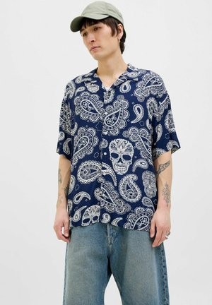 Marineblauw kortemouwen overhemd met witte paisley- en schedelpatronen, met een relaxte pasvorm en lichtgewicht stof.