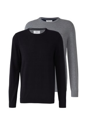 - Sweter