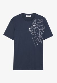 T-shirts print - sky captain