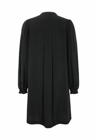 Čierne šaty s dlhými rukávmi, vo voľnom strihu, so skladanými rukávmi a plisovaným dizajnom na zadnej strane. Vyrobené z ľahkej, hladkej tkaniny.