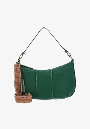 Sac à main en cuir vert à forme incurvée, avec des coutures crème et une bandoulière amovible à motif aux tons orange et naturels.