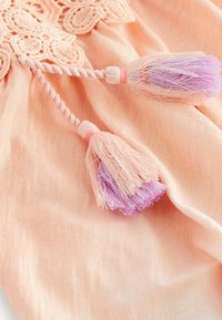 Next CROCHET - REGULAR FIT - Trikotaažkleit - orange  lilac purple ombre