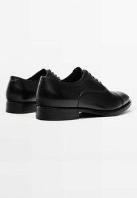 derbies massimo dutti