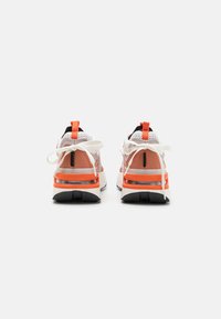 Nike Sportswear AIR MAX FURYOSA NRG - Tenisky - sail/black/phantom/platinum violet/terra blush/cosmic clay