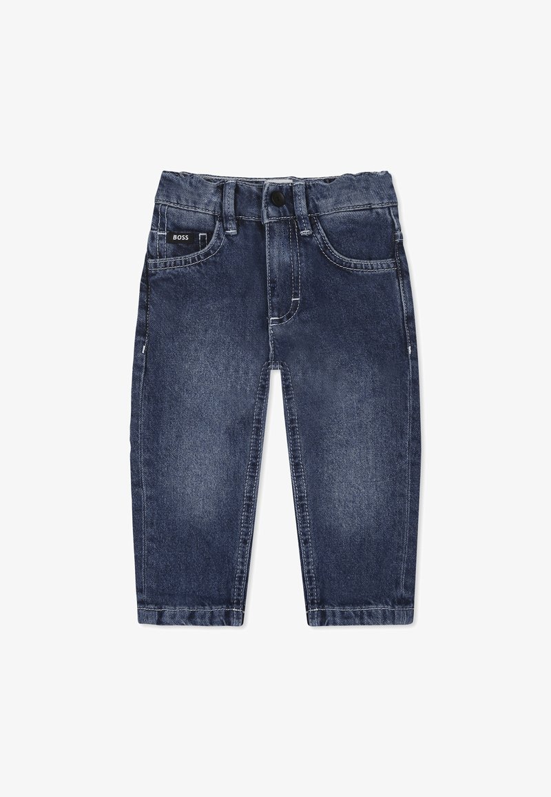 Pantalons en denim bleu foncé avec fermeture à bouton, poches avant et effet délavé. Présente une étiquette logo sur la ceinture avant.