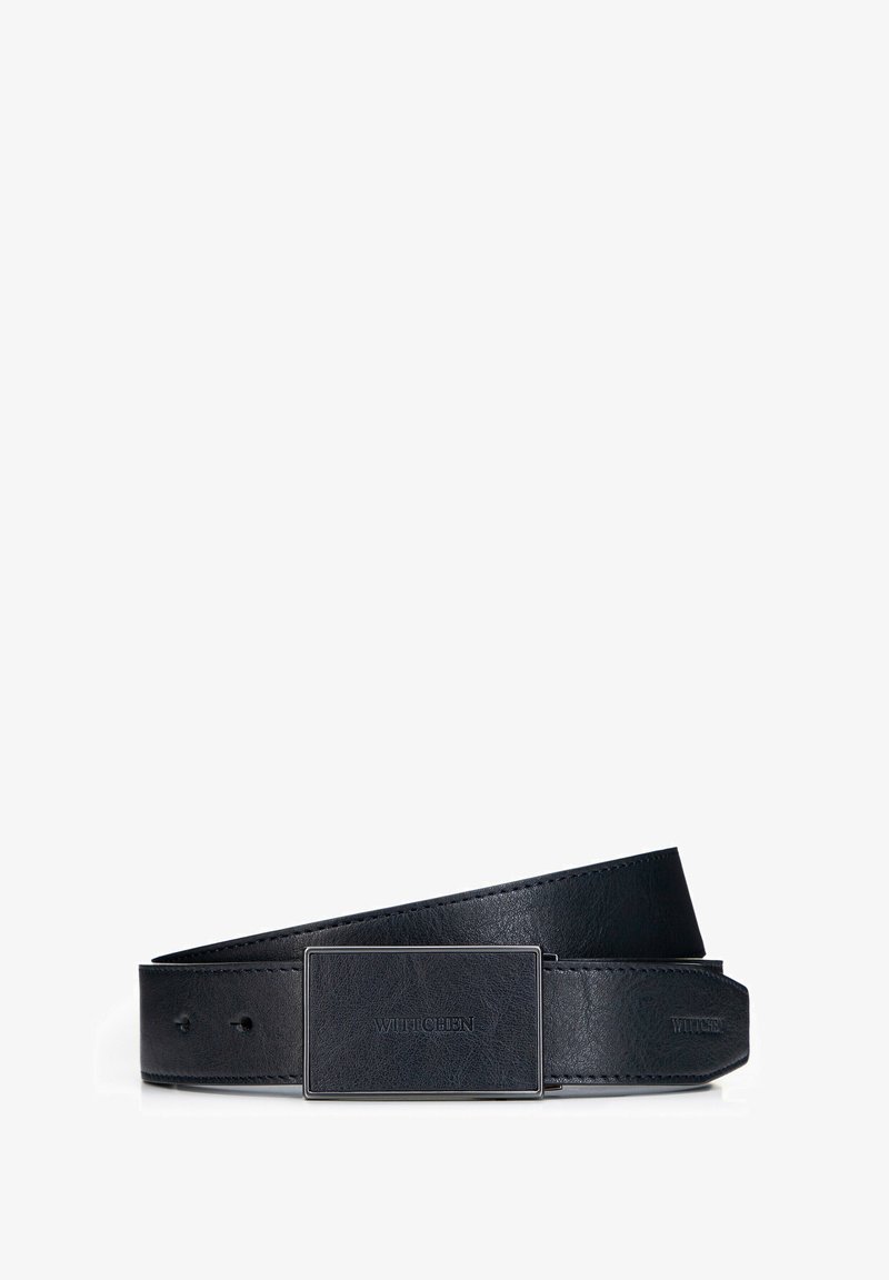 Schwarzer Leder-Gürtel mit einer rechteckigen Schnalle in Silberfarbe. Der Gürtel hat eine glatte Oberfläche und mehrere Einstelllöcher.