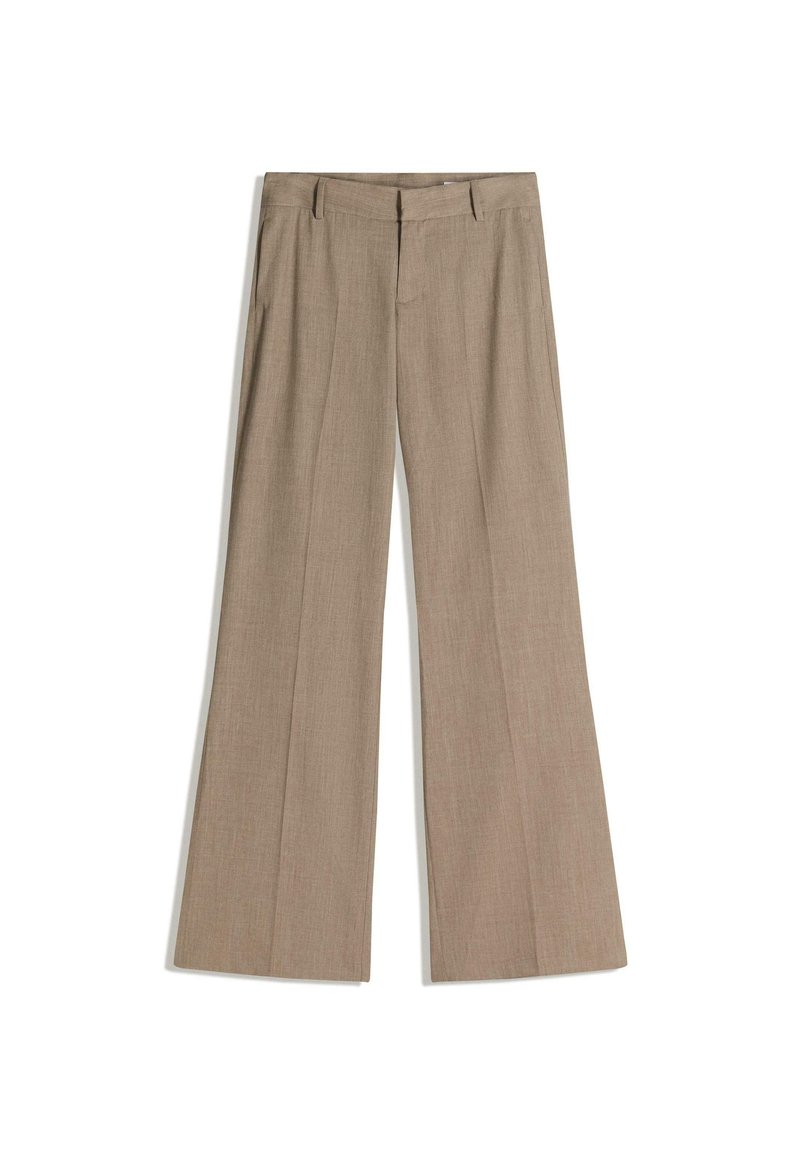 Beige hlače širokih nogavica od teksturirane tkanine s uskim strukom, detaljima nabora i dva prednja džepa.