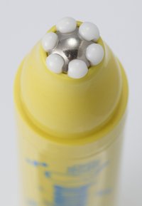 Thumbnail Image 4