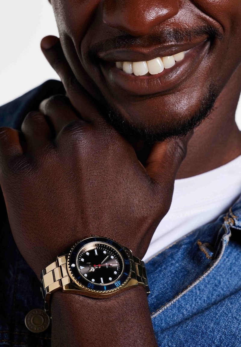 Lucardi CLASSIC - Uhr - gold-coloured