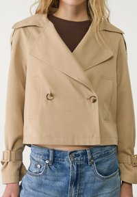 Stradivarius SHORT FLOWING - Blazer - stone