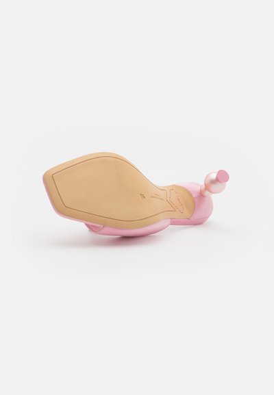 Sophia Webster MID MULE - Papuci înalți - baby pink