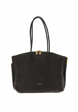 Sac cabas en cuir noir avec double poignée, tirettes de fermeture éclair dorées, coins dorés et logo "Coccinelle" au centre avant.